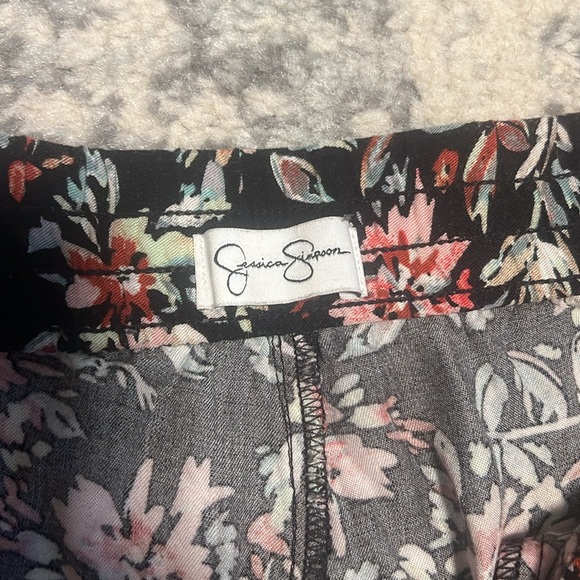 Jessica Simpson Floral Viscose Pants Size Medium - Picture 4 of 6